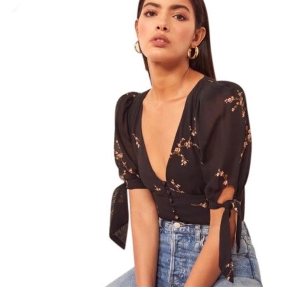 Reformation Black Floral Tie-Sleeve V-Neck Top